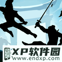 男子拍到摊贩往西瓜上抹不明液体